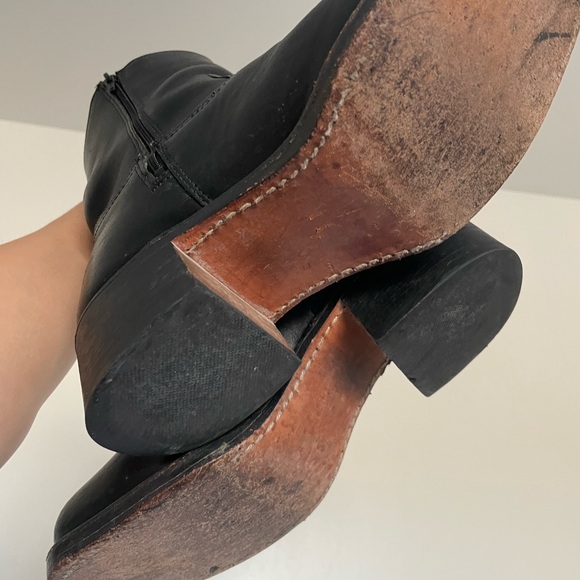 Frye campus - Picture 3 of 6